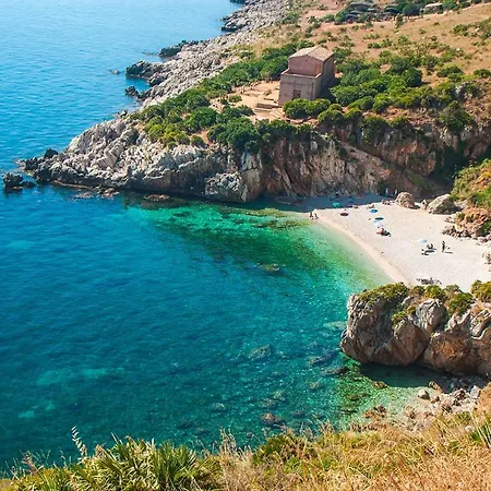 Del Golfo Apartamento